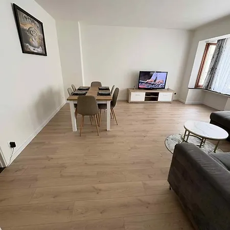 Iveta's Palace * 오스텐드