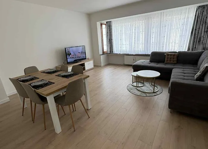 公寓 Iveta's Palace *