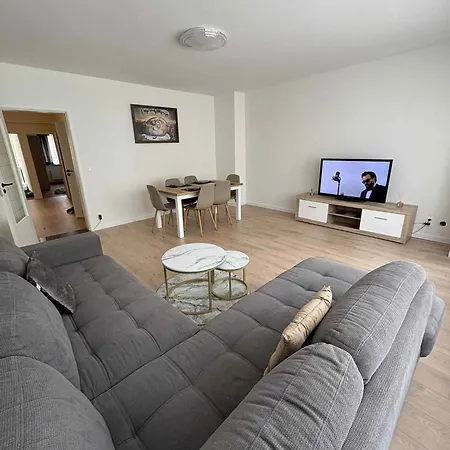 Iveta's Palace Ostende